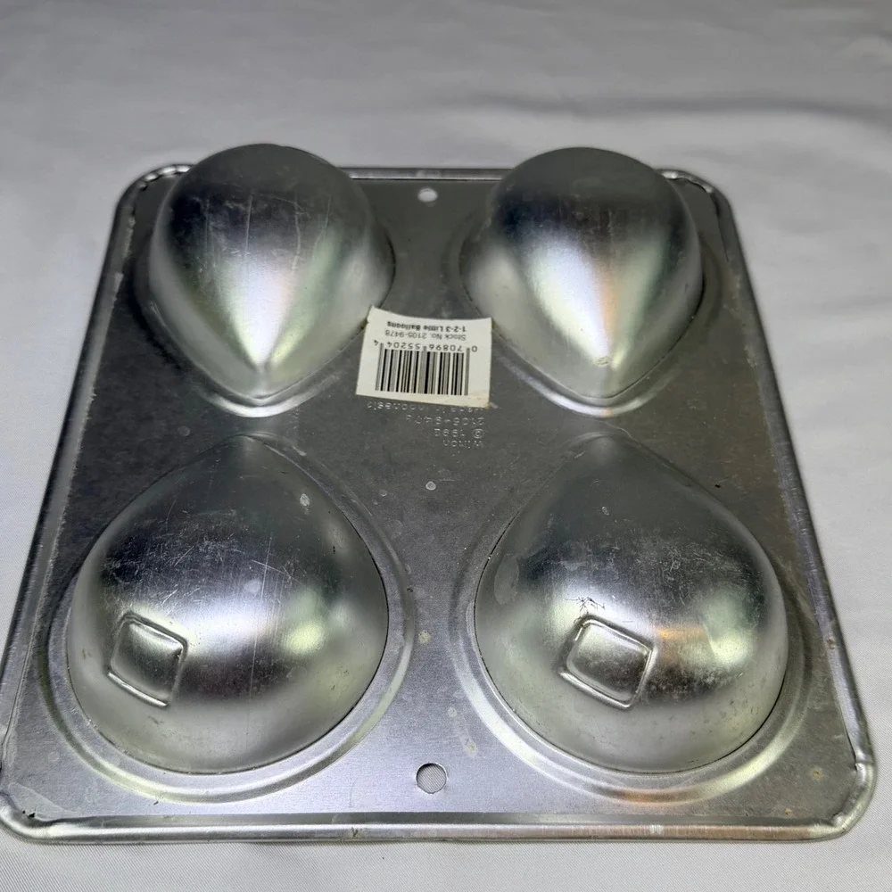 Wilton 1-2-3 Little Balloons Mini Cake Pan 4 Cavity Aluminum‎ Vintage 1992